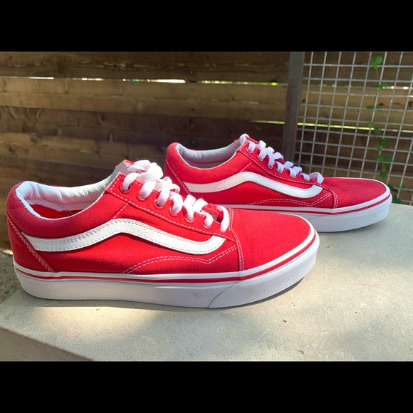 Vans Shoes - Vans Sneakers- in Red/White. Women's 8, Mens 7.0. NWOB. Excellent Condition!